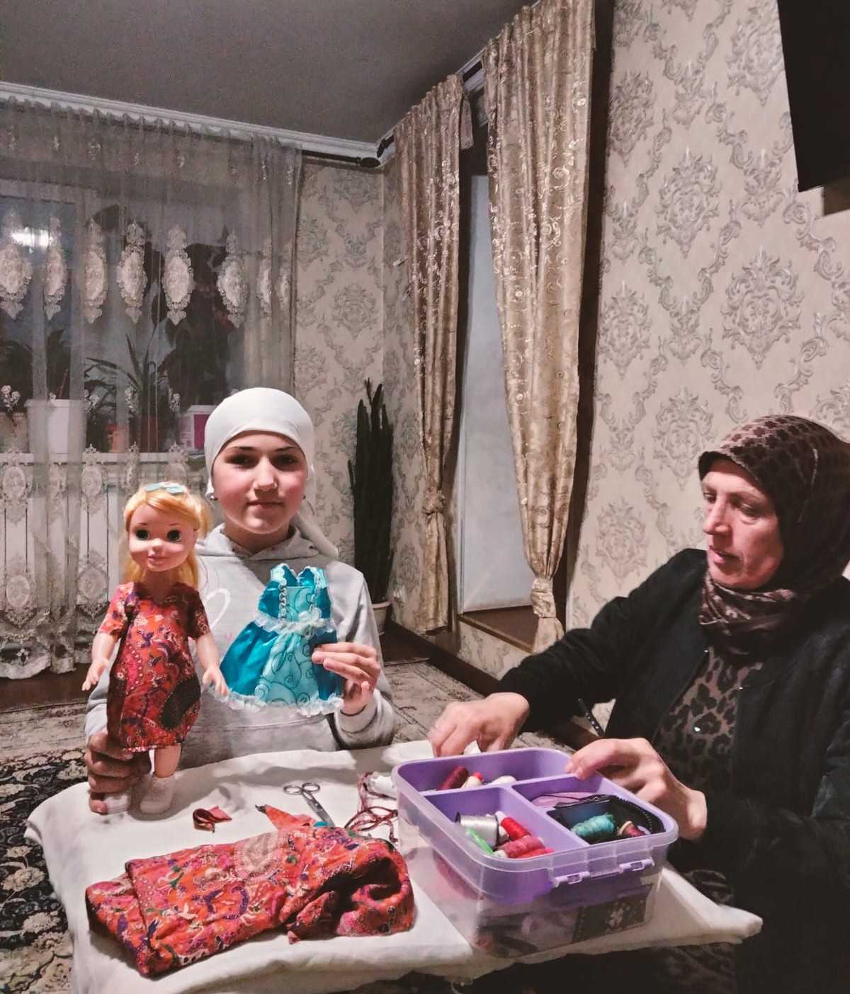 Оказание услуг социальными работниками